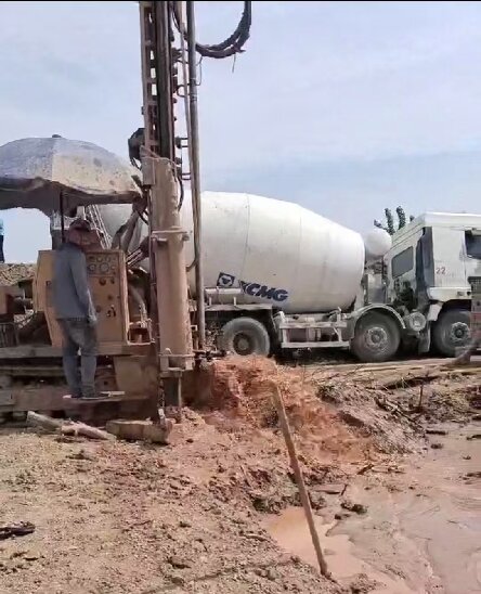 潘集区岩石井施工